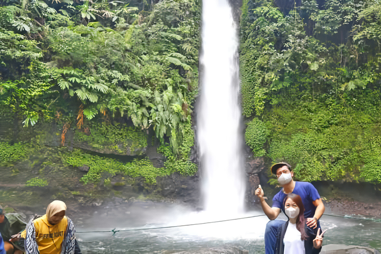 Jakarta Tour : Situ Gunung Waterfall & Suspension Bridge