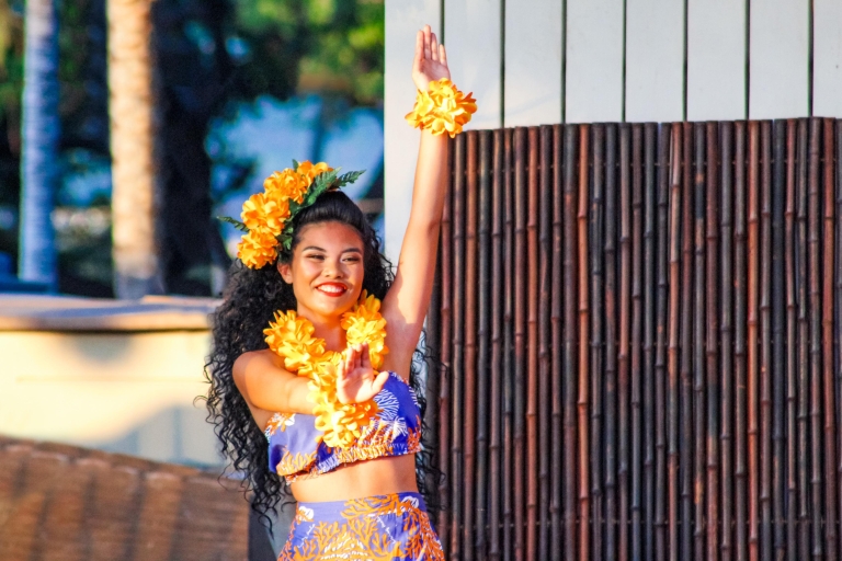 Oahu: Luau frente al mar en el Acuario de WaikikiPaquete Estándar (Experiencia Buffet)