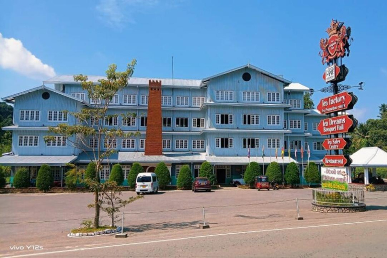 Kandy : Ambuluwawa & Pinnawala Orphanage Day Tour by Tuk Tuk