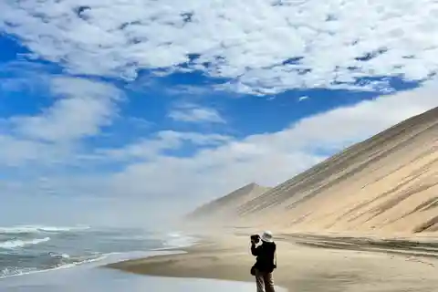 Sandwich Harbour Experience - Waar duinen de oceaan kussen