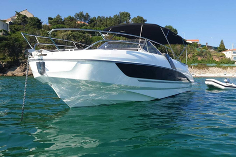 Valencia: Private Motorboat Cruise with Drinks