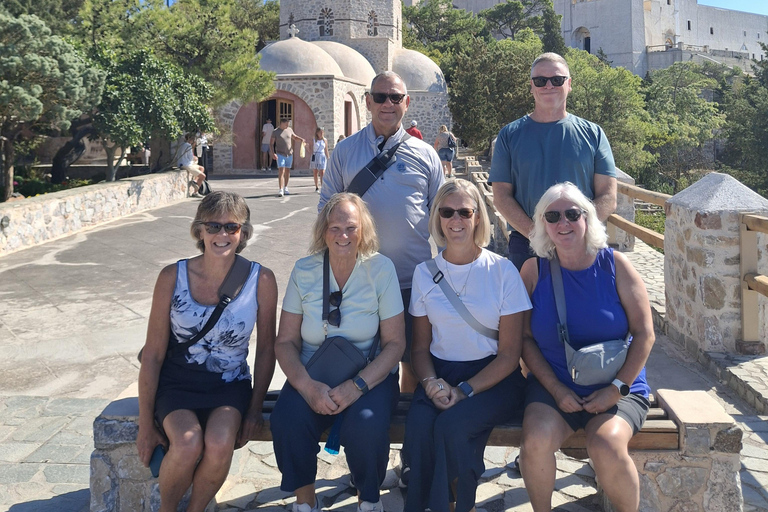 Santorini Island Tour for Cruise Travellers with Water Taxi Santorini: The Best Tour with Water Taxi For Cruise Lines