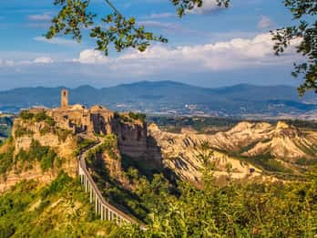 The Dying City "Civita Bagnoregio" w/wine tasting from Port