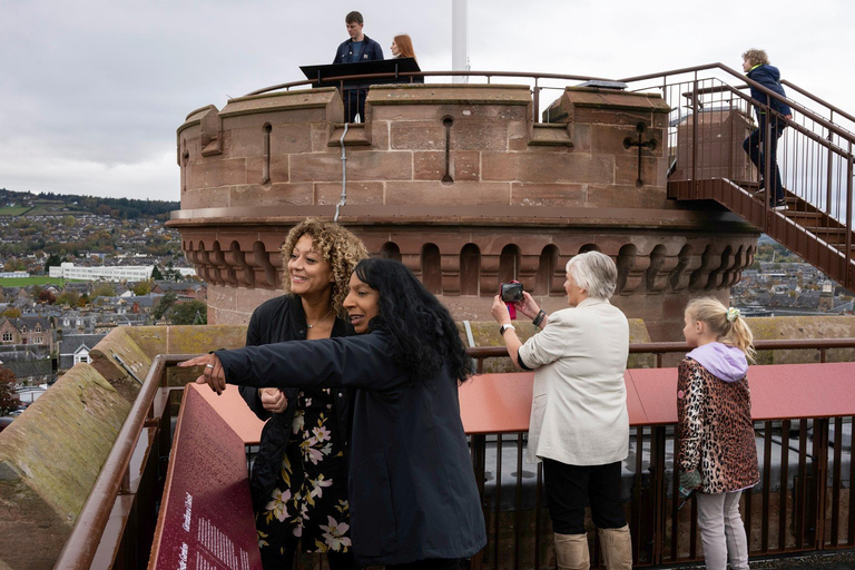 Inverness: Castle Entry Ticket and City Audio Tour