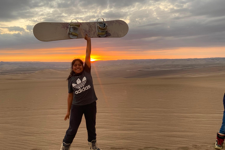 Huacachina: CAN-AM (UTV) & Sandboard, 1–4 Guests
