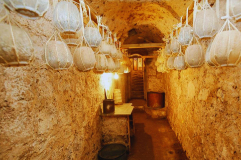 Vico Equense: Provolone del Monaco DOP Cheese Tasting