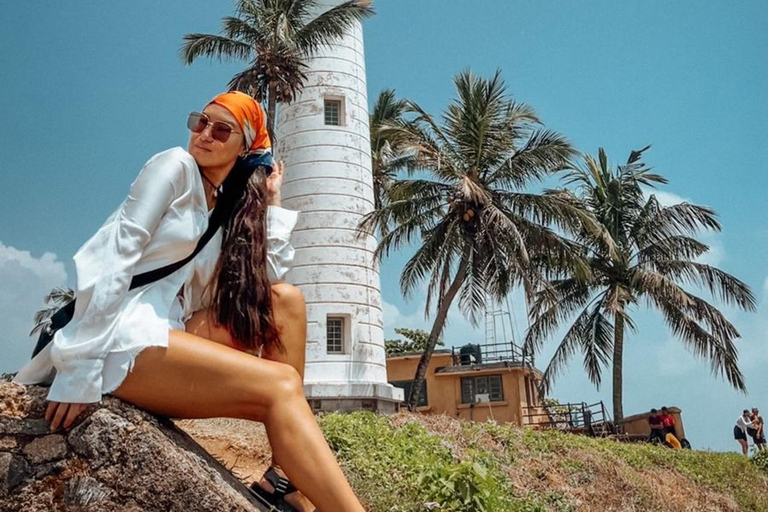 Bentota: Galle Fort, Turtle Hatchery, & Moonstone Mine Tour