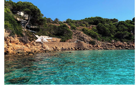Santa Ponsa: Private Boat Rental with Driving Instructions