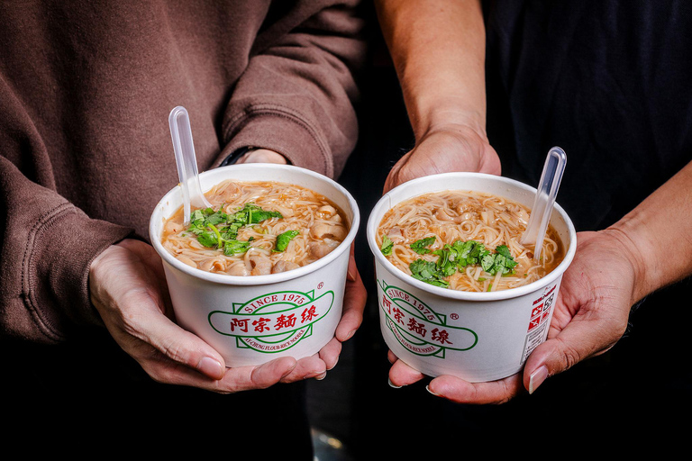 Taipei Tastes Food Tour with 12+ Tastings