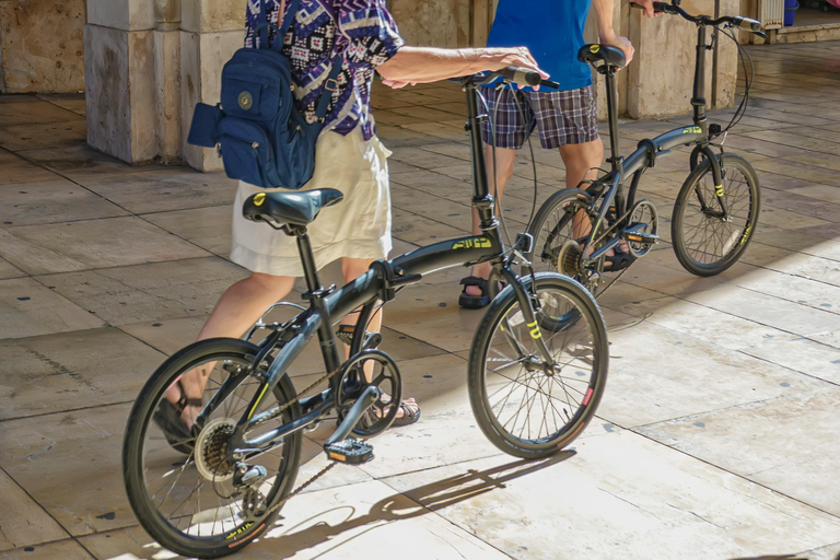 Batumi: Guided Bike Tour of Boulevard and Hidden Spots
