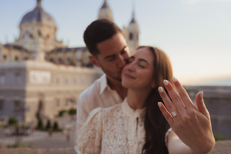 Madrid: Private Photo Tour with a Professional Photographer
