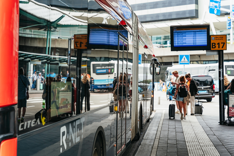 Amsterdam: Trasferimento in autobus espresso dall&#039;aeroporto a/da il centro cittàTransfer aeroportuale espresso di andata e ritorno per la città (valido 14 giorni)