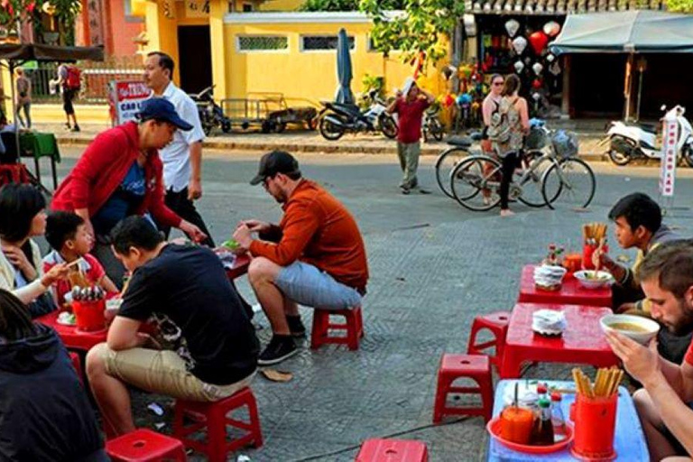 Från Hoi An: Rundvandring matupplevelse i Hoi An Gamla stan