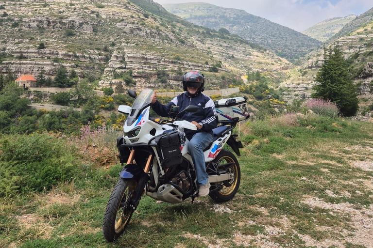 Beirut: Private Motorcycle Tour to Jeita, Byblos & Batroun