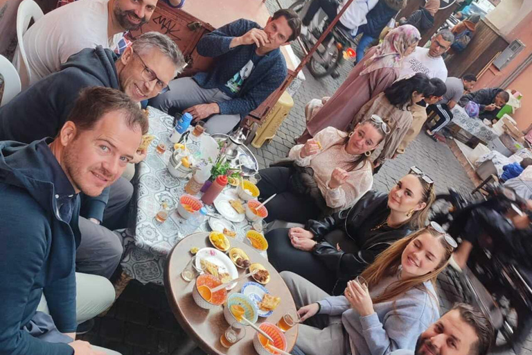 Marrakech: Street Food Tour mit einem ortskundigen Guide