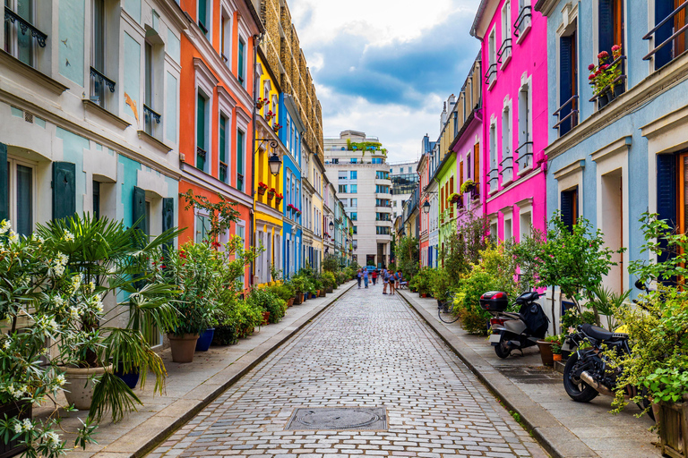 Paris Half-Day: 30+ or 15+ Sights, Eiffel, Montmartre & more Paris: See 30+ Top Sights with a Fun Guide
