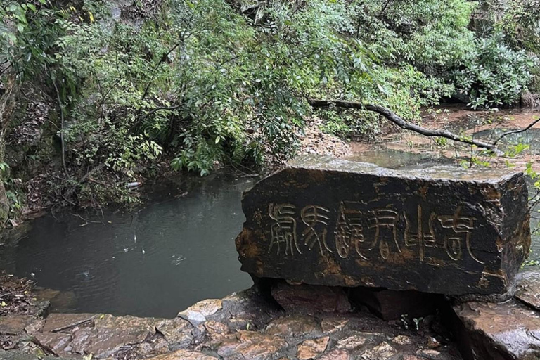 Shanghai: Huishan Ancient Town & Tai Lake Private Day Trip