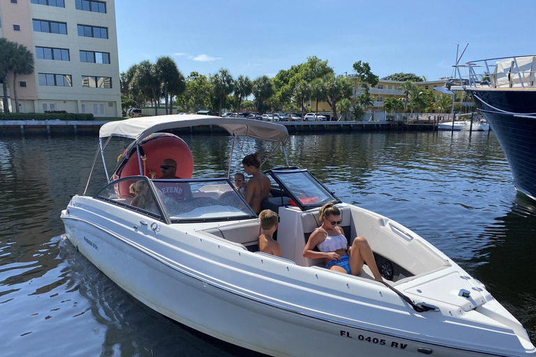 Fort Lauderdale: Aluguel de barco particular para 12 pessoas2 horas de aluguel