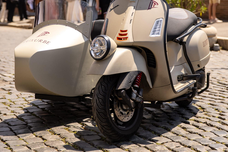 Vespa Sidecar Tour: Rome in a Flash Vespa Sidecar Tour: Express Highlights of Rome