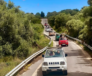Crete: Island Jeep Tour with BBQ