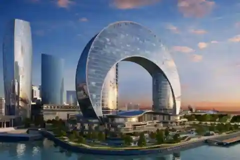Baku: Passeio de barco pelo Mar Cáspio com vista para o horizonte da cidade