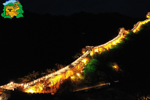 Pequim: Ingresso noturno para a Grande Muralha de Badaling（com show）