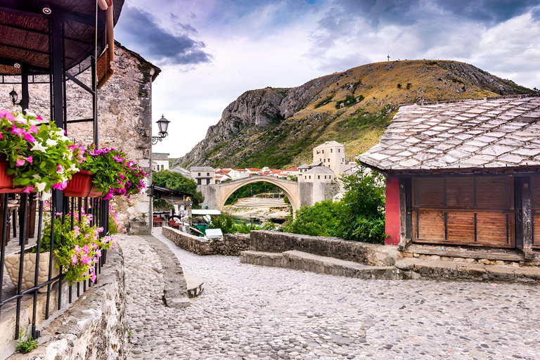 Sarajevo to Dubrovnik: Transfer Tour via Mostar - Full Day