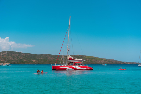 Cruising on a sailing maxi-catamaran