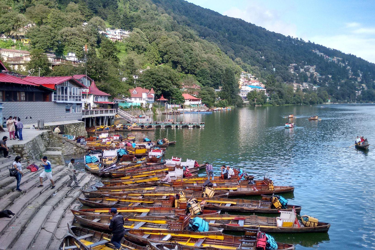 Von Delhi aus: 3 Tage Nainital Tour mit Unterkunft