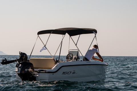 Chania City: No-License, Self-Drive Premium Boat Rental