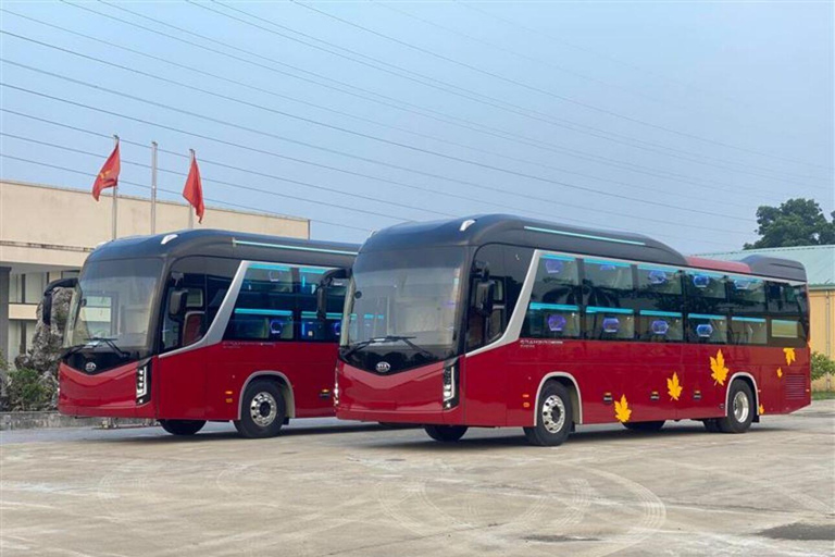 SHARED SLEEPING BUS NHA TRANG - HO CHI MINH PRIVATE 4S: NHA TRANG - HCM