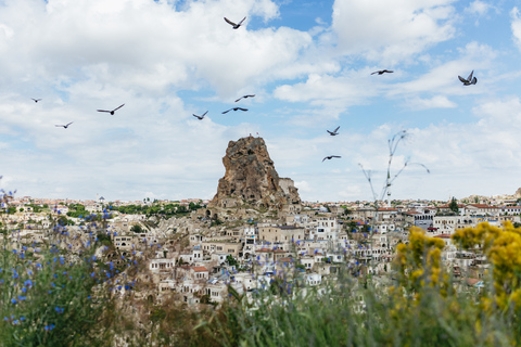 Istanbul: escursione di 2 giorni in Cappadocia con voli e hotel nelle grotteVisita guidata in inglese