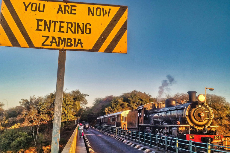 Victoria Falls: Guided Walking Tour with Bridge Crossing