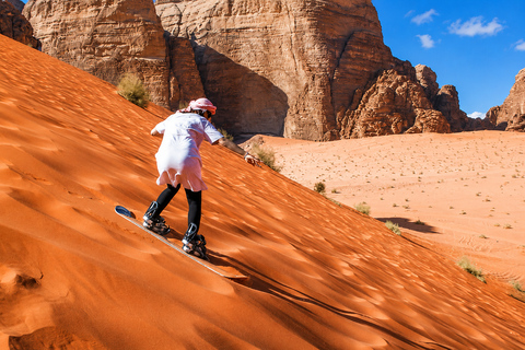 Canyons & Red Sand: 2-Hour Wadi Rum Private Jeep Tour