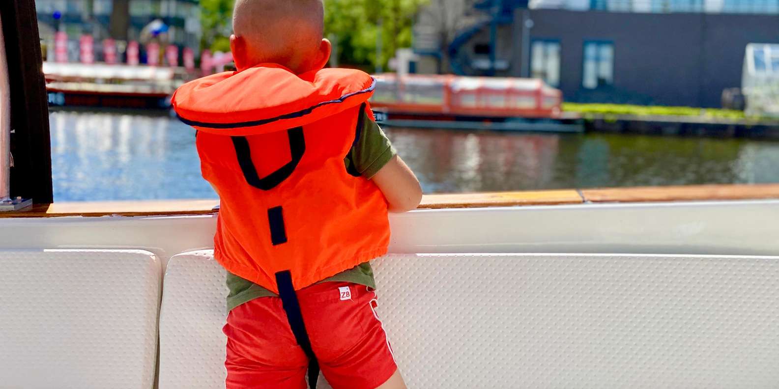 Amsterdam canal cruise — photo 12