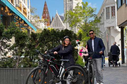 Budapest: Complete E-Bike Tour of Buda & Pest Highlights