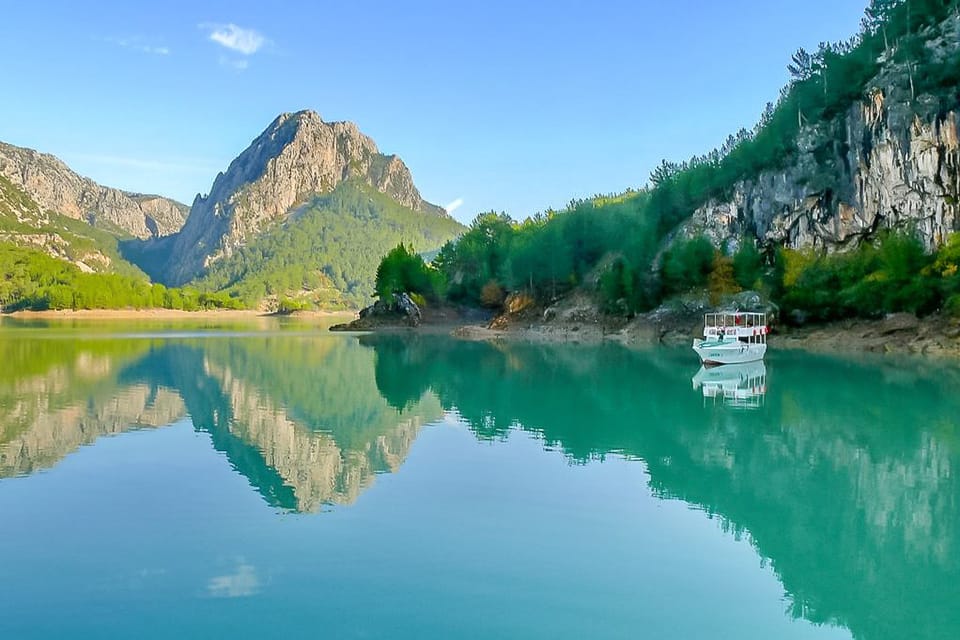 Au départ d Antalya Excursion en bateau dans le canyon vert avec