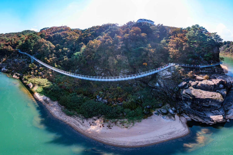 Hantan Canyon & Goseokjeong Flower Garden & Pink Muhly Park Depart from Hongik Univ. Station Exit 4