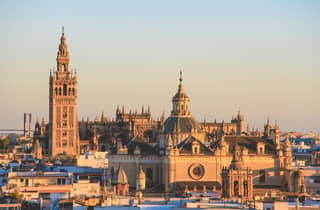 Von Málaga und der Costa del Sol: Ausflug nach Sevilla (Option Eintritt in die Kathedrale)