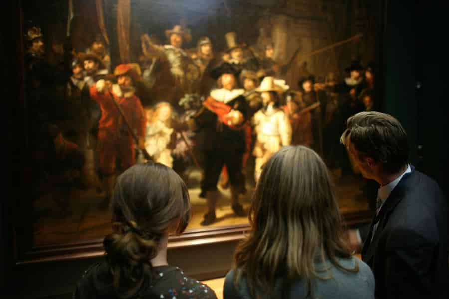 Die Rijksmuseum Tour: Kleine geführte Gruppe mit Museumseintritt. Foto: GetYourGuide