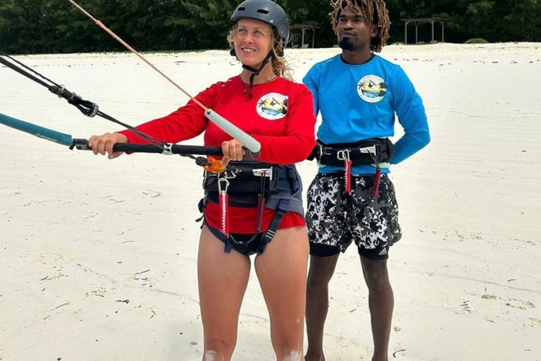 أفضل دروس ركوب الأمواج الشراعية في زنجباردروس جماعية رائعة لركوب الأمواج الشراعية في زنجبار