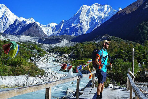 Nepal vandringspaket: 17-dagars vandring på Manaslu Circuit