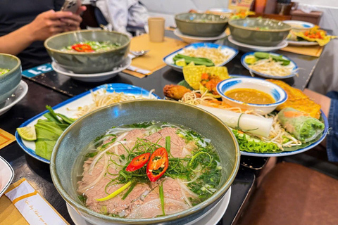 Da Nang: Hot Spring Park Entry with Lunch and Dinner