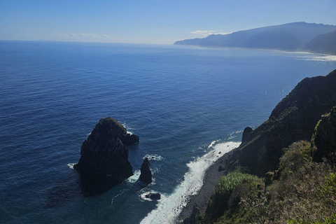 Madera: wycieczka jeepem z tyrolką, huśtawką i wulkanicznymi basenamiMadera: wycieczka jeepem z tyrolką, huśtawką i basenami wulkanicznymi