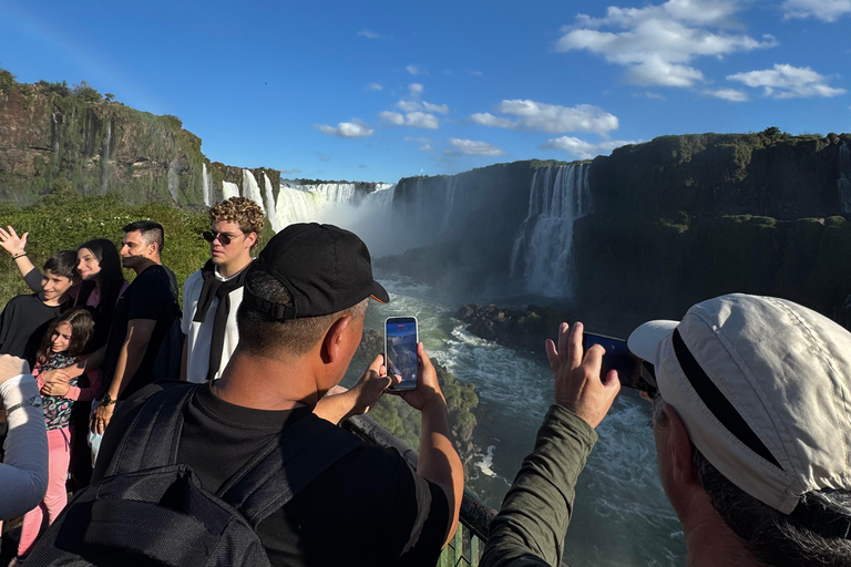 Iguazu Falls: Discover night visits at National Park