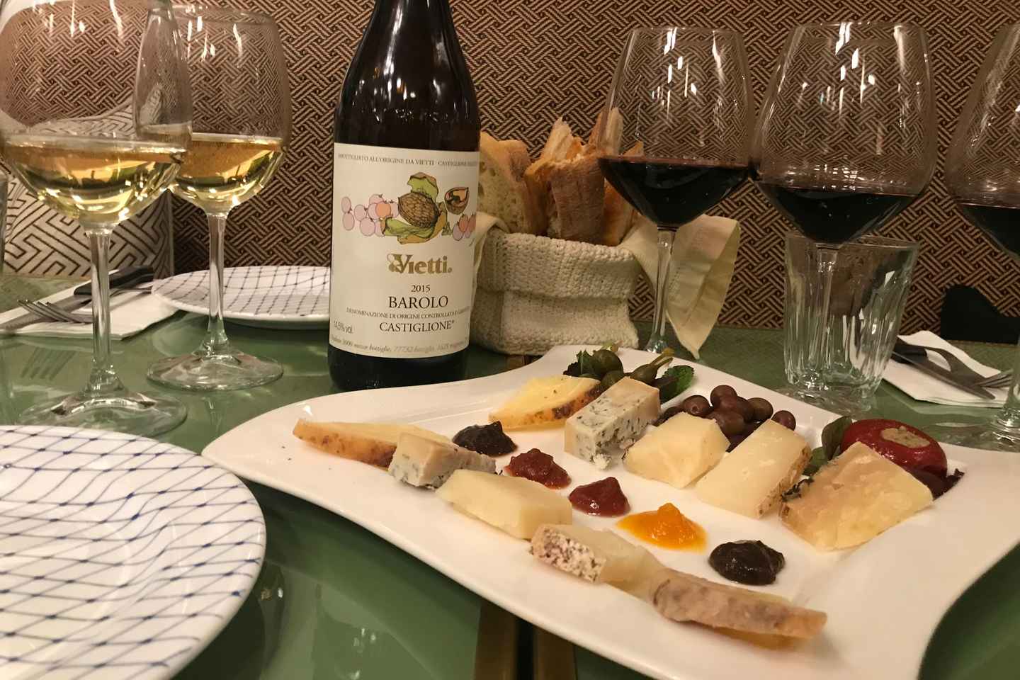 Rome: Fine Wine Tasting & Food Pairing with Dinner Option