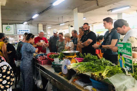 Chiang Mai : Cours de cuisine, visite du marché et du jardin d'herbes thaïlandaises