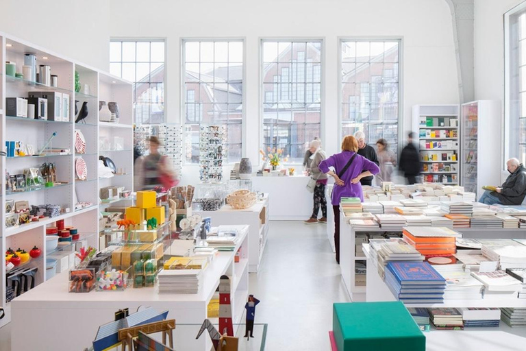 Hamburg: Deichtorhallen Ticket - Hall for Contemporary Art Entry Ticket Deichtorhallen - Hall for Contemporary Art