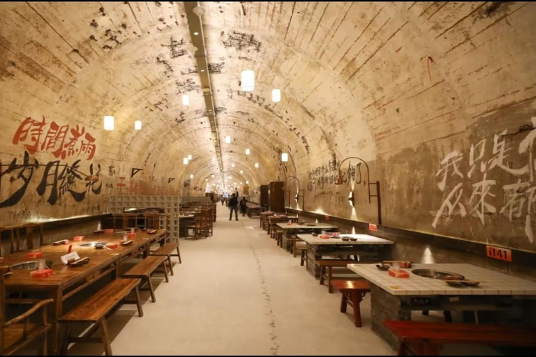 Chongqing: Underground Air-Raid Shelter Hot Pot Experience 2-Person Hot Pot Set Meal