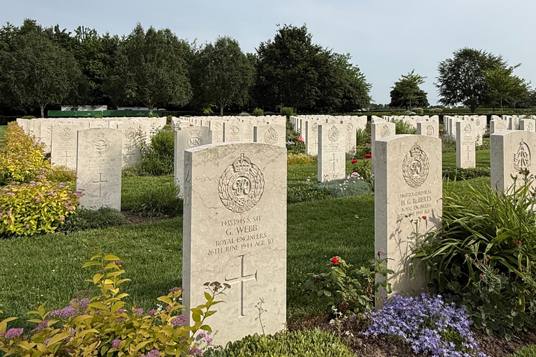 Paris: Normandy D-Day, Omaha Beach & American Cemetery Paris: Normandy D-Day Round-Trip Experience